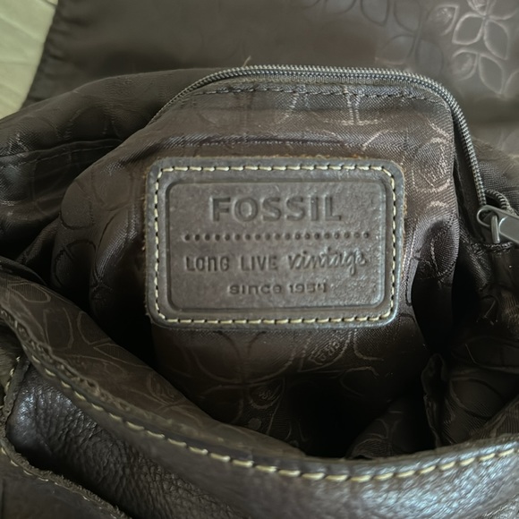 Fossil Leather Shoulder Bag - Picture 4 of 7